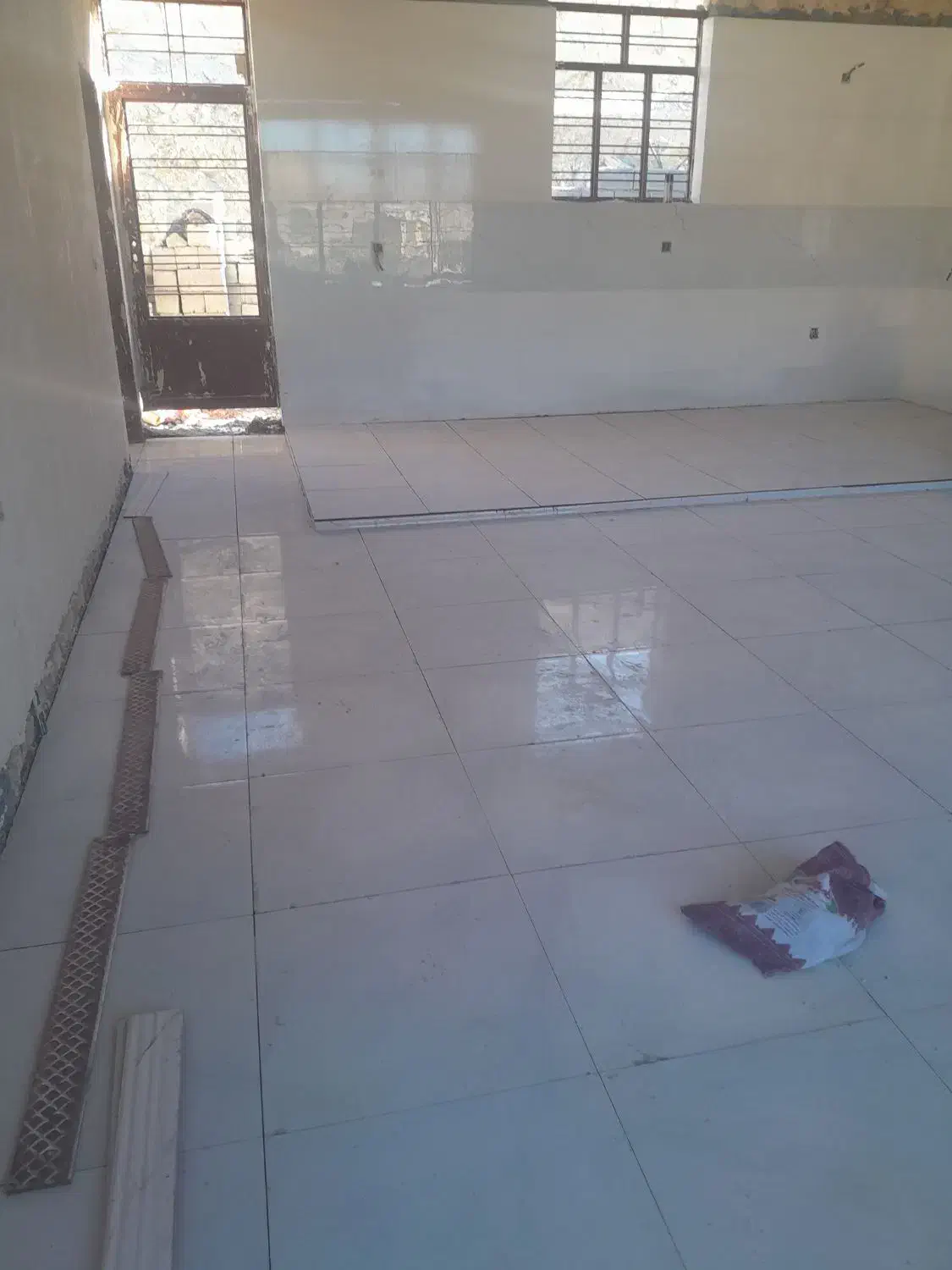 کاشی کاری سرامیک|خدمات پیشه و مهارت|ایلام, |دیوار