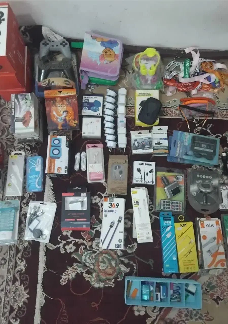 انواع کابل و...|لوازم جانبی موبایل و تبلت|سرایان, |دیوار