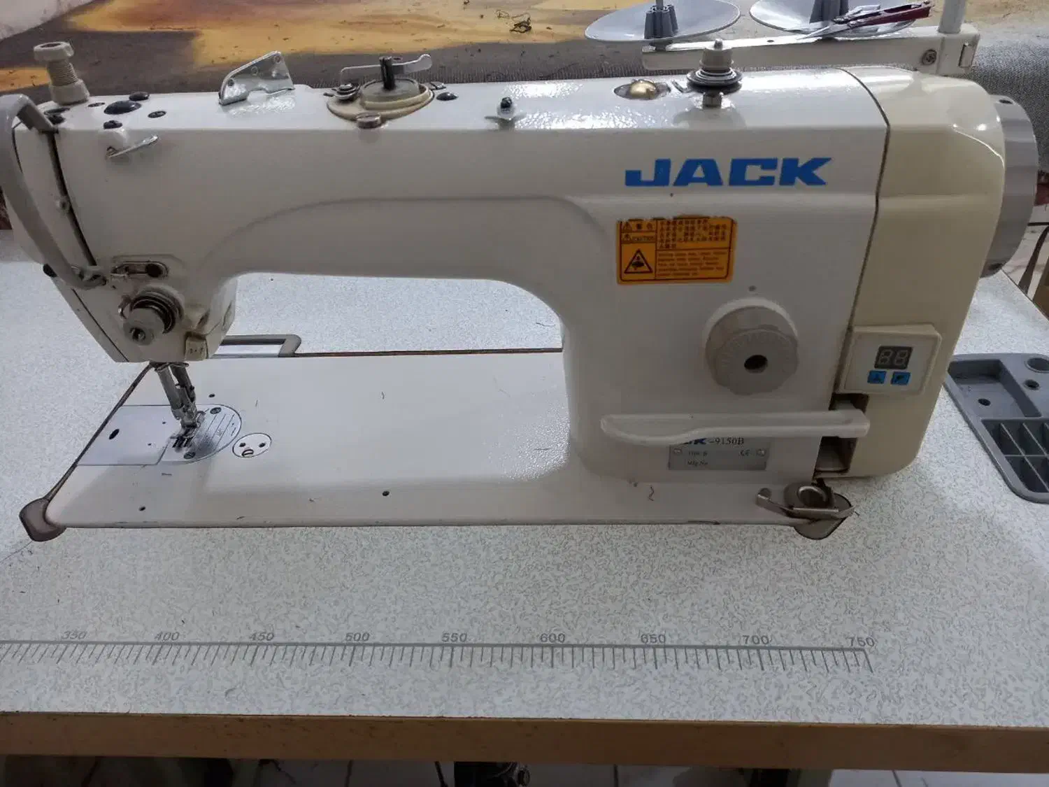 چرخ خیاطی|چرخ خیاطی و ریسندگی|ملایر, |دیوار