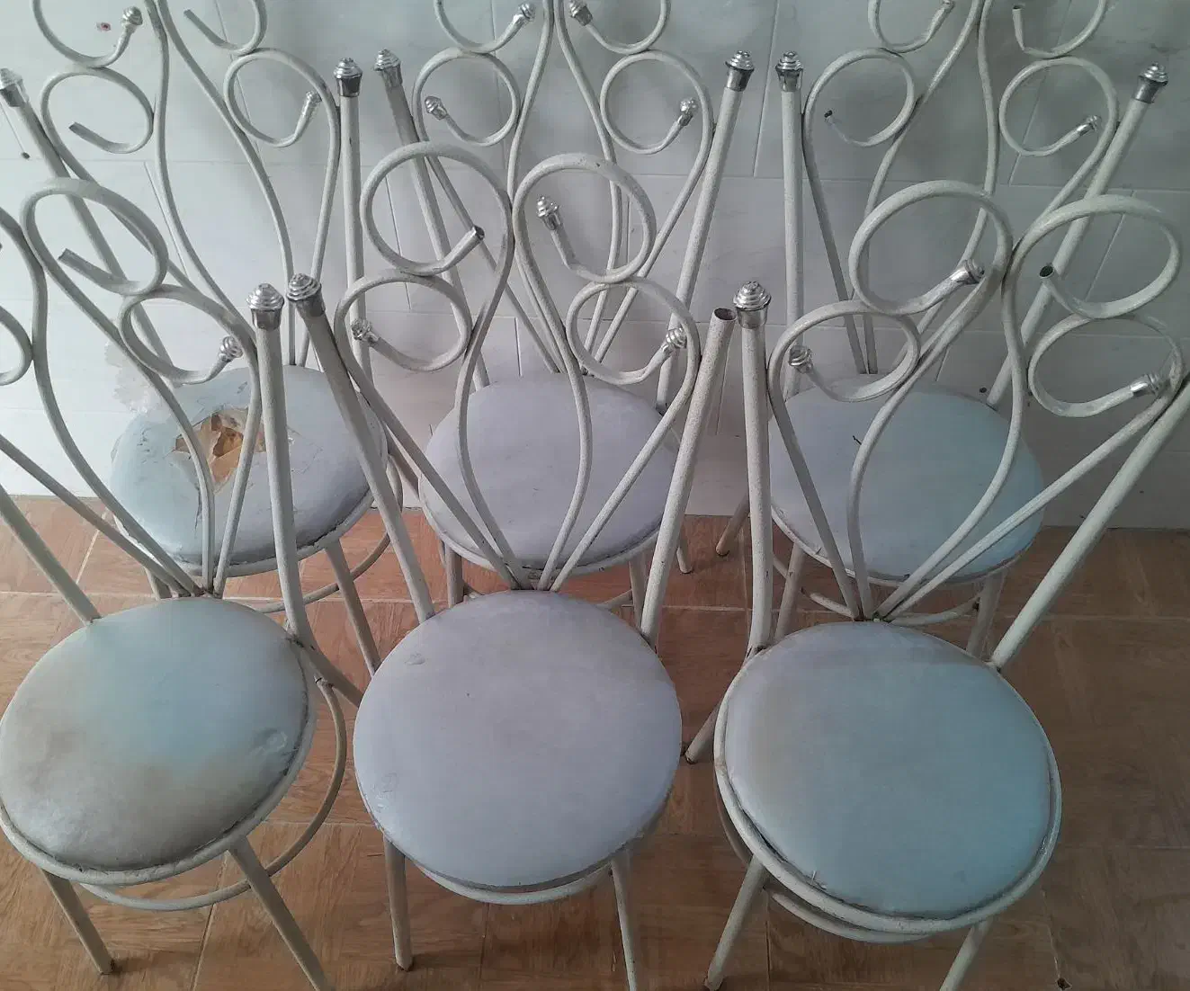 ۶تا صندلی|صندلی و نیمکت|فسا, |دیوار