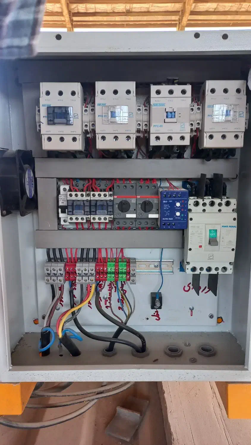 وینچ کشنده ۱۰ تن|ماشین‌آلات صنعتی|اهواز, شهرک صنعتی شماره ۳|دیوار