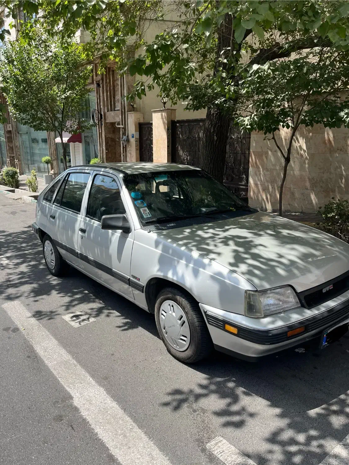 دوو ریسر های بک ۱۹۹۲|خودرو سواری و وانت|تهران, سنائی|دیوار