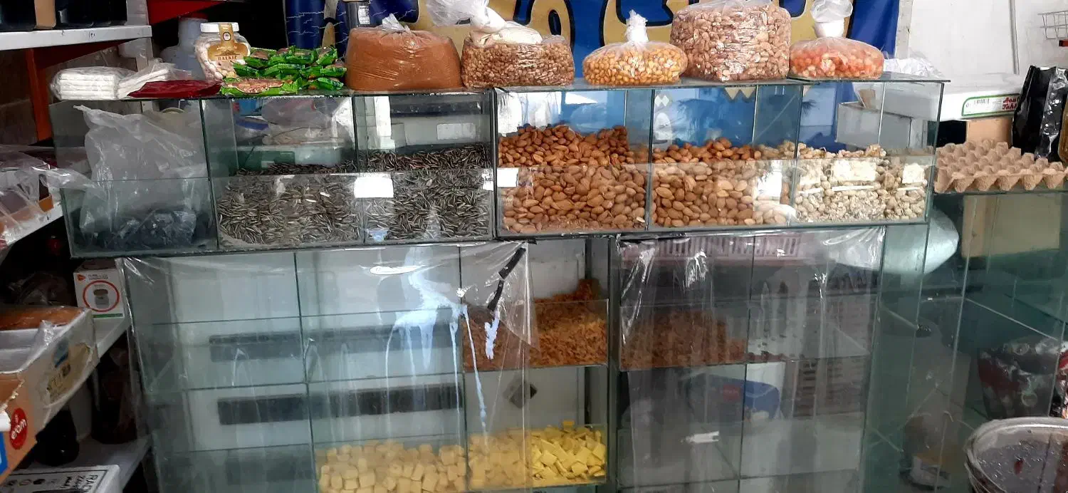 ویترین شیشه ای|بوفه، ویترین، کنسول|مشهد, توس فردوسی|دیوار
