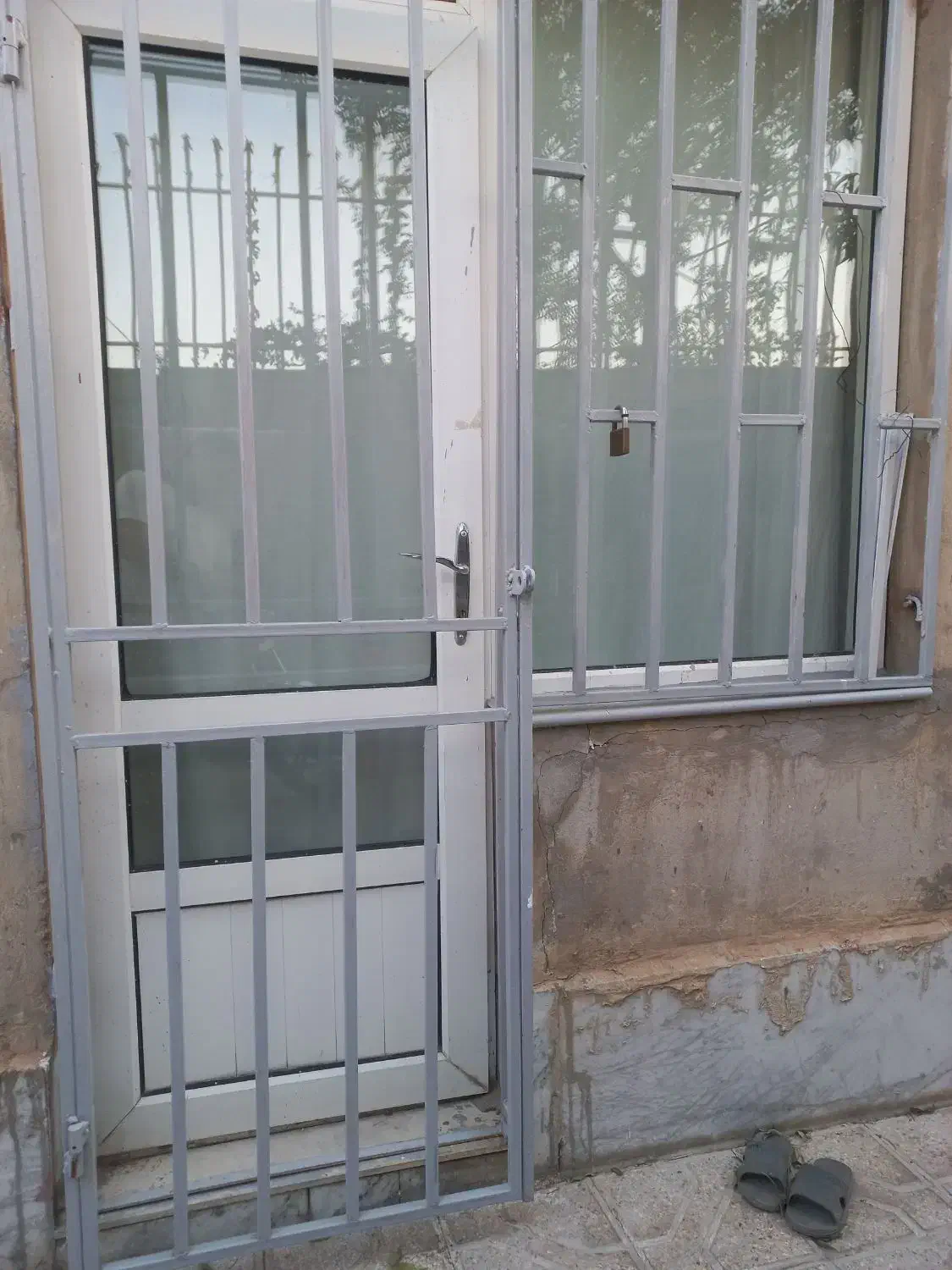 سلام حفاظ درب زیرقیمت فقط تماس|مصالح و تجهیزات ساختمان|مشهد, شهرک مهرگان|دیوار