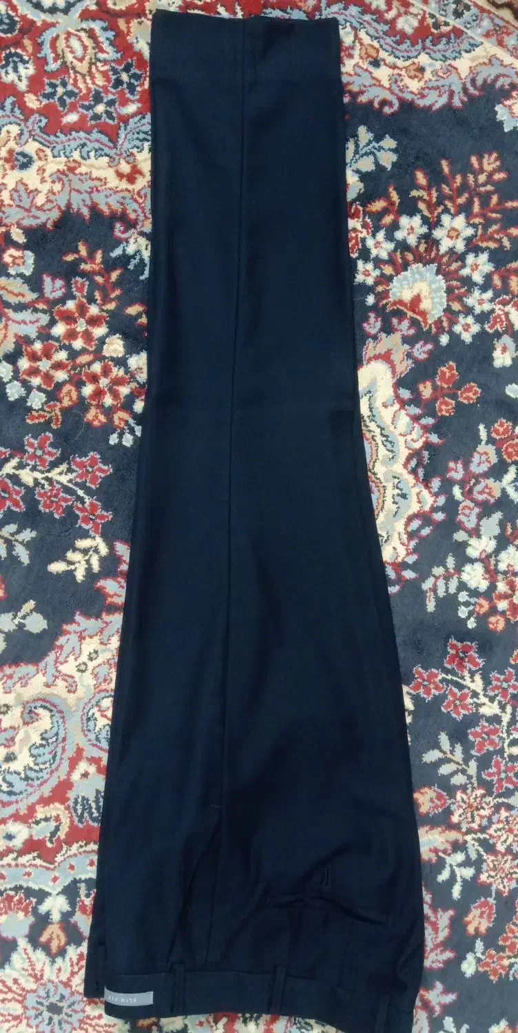 شلوار پارچه ای  رنگ سرمه  ای  سیر    از برند  LRC|لباس|آمل, |دیوار