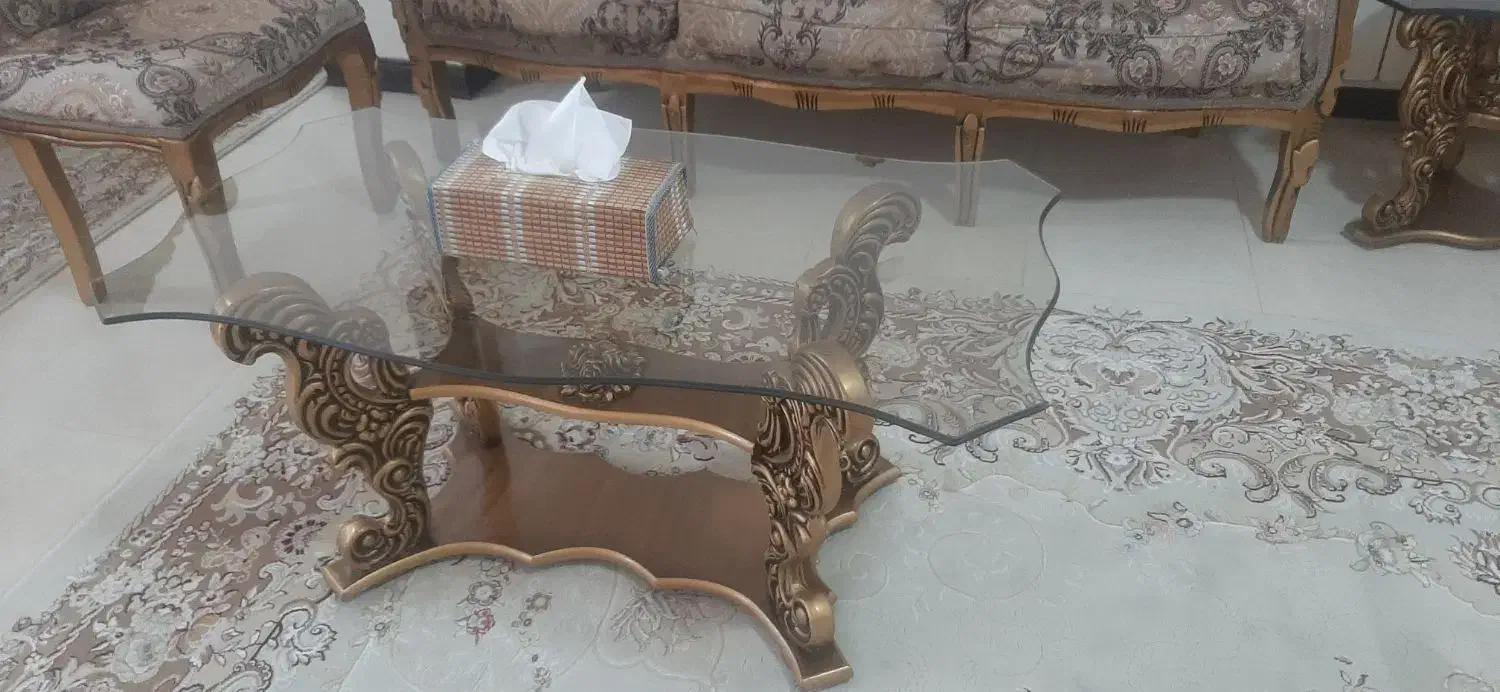 مبل ومیز عسلی وسط|مبلمان خانگی و میز عسلی|آمل, |دیوار