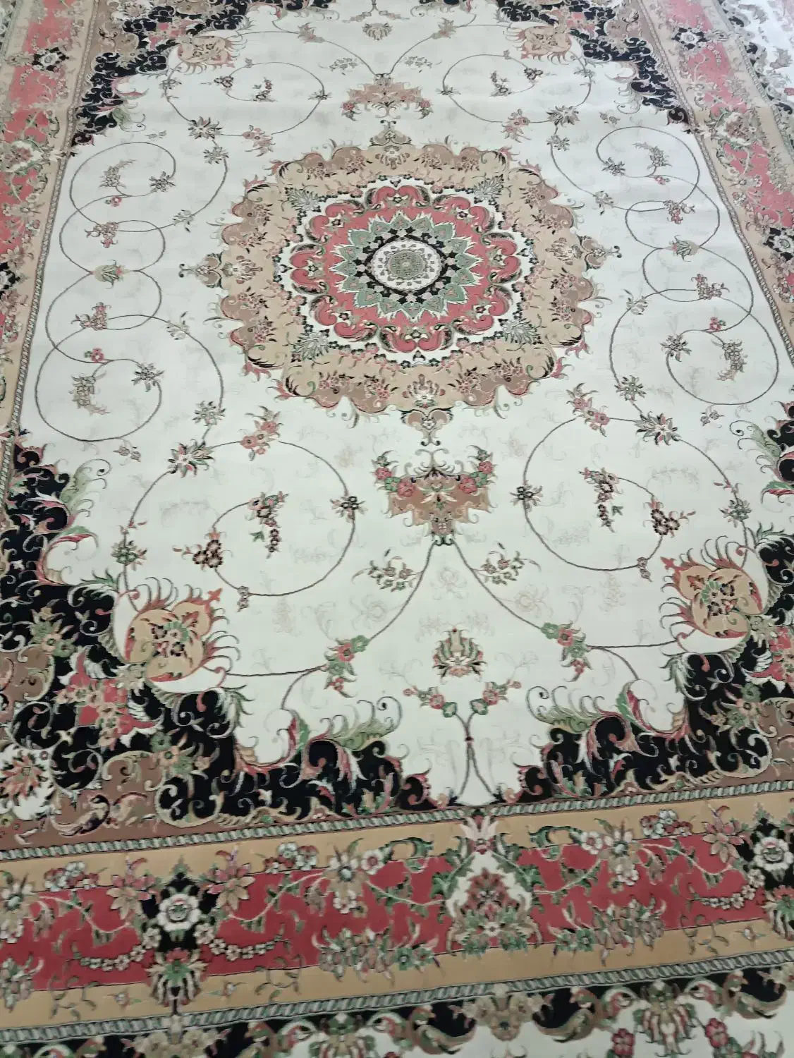 دوتخته فرش دوازده متری|فرش|ایوان, |دیوار