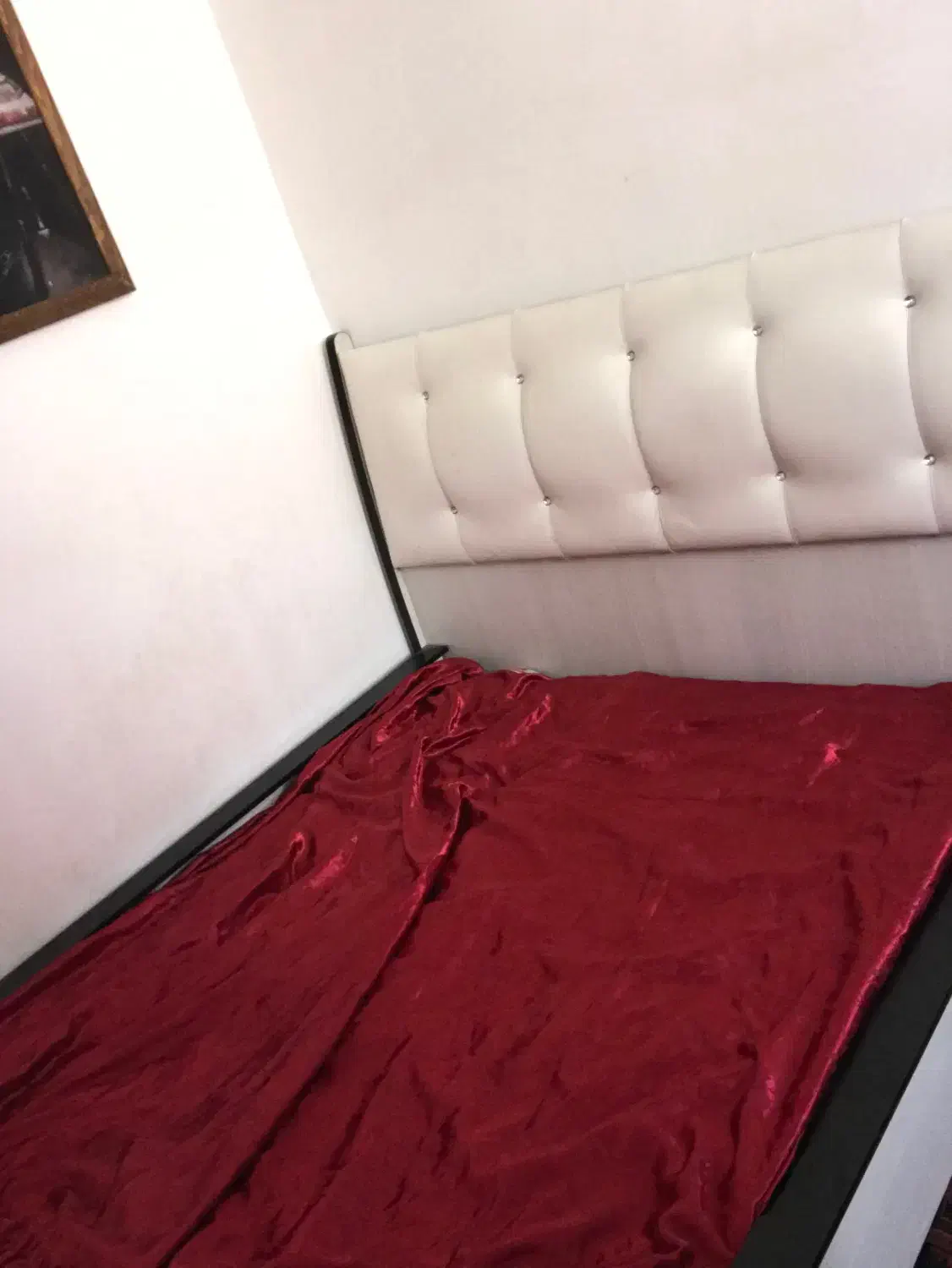 تخت دو نفره ارژن چوب|تخت و سرویس خواب|سبزوار, جنت|دیوار