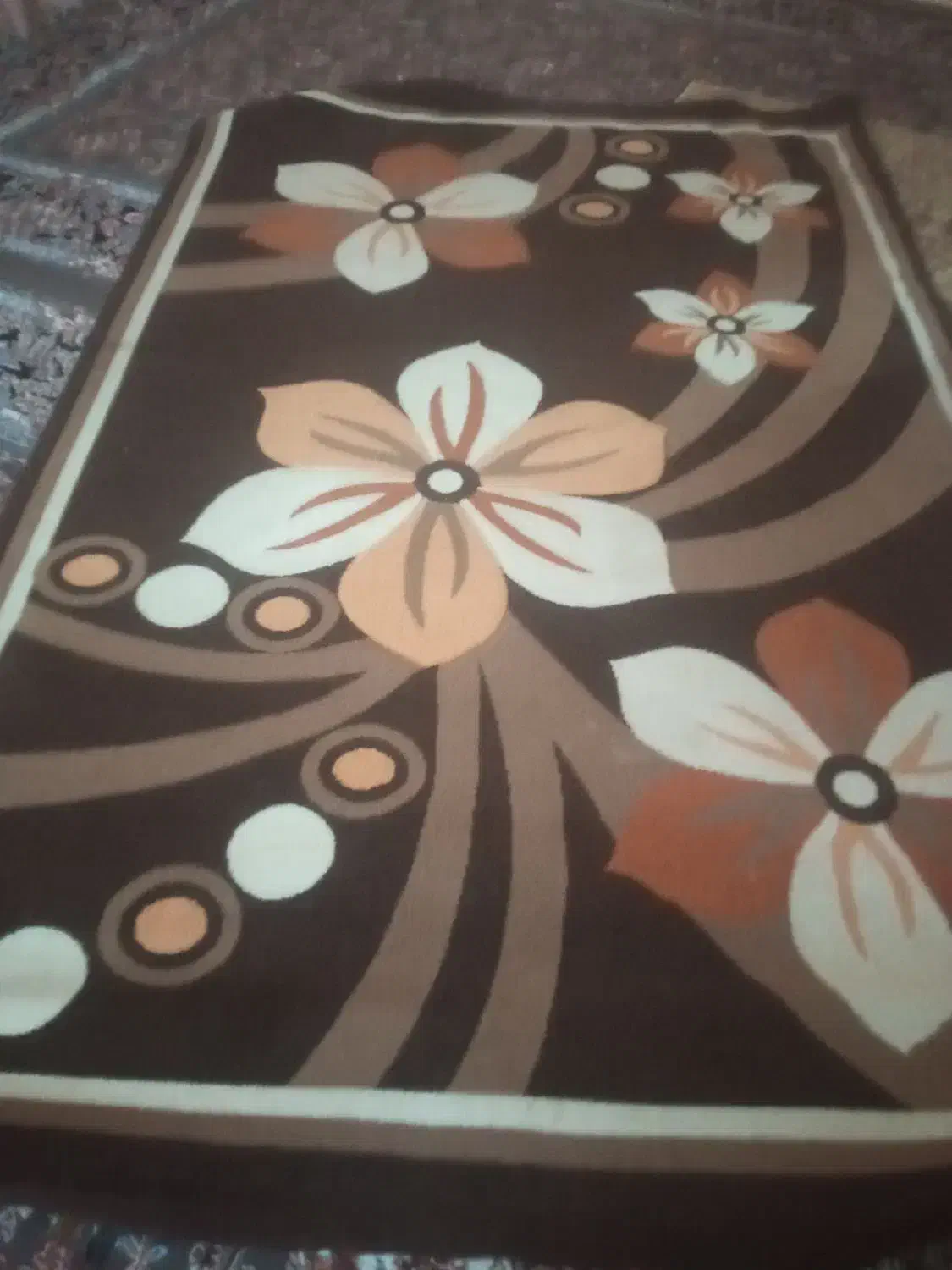 یک عدد فرش اشپزخانه|فرش|بانه, |دیوار