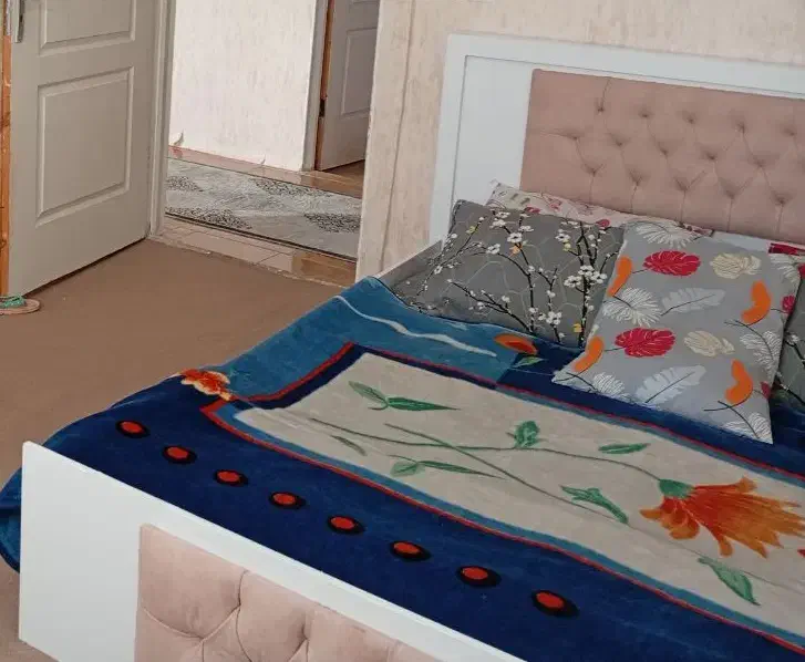 تخت دونفره|تخت و سرویس خواب|گلبهار, شهر جدید گلبهار|دیوار