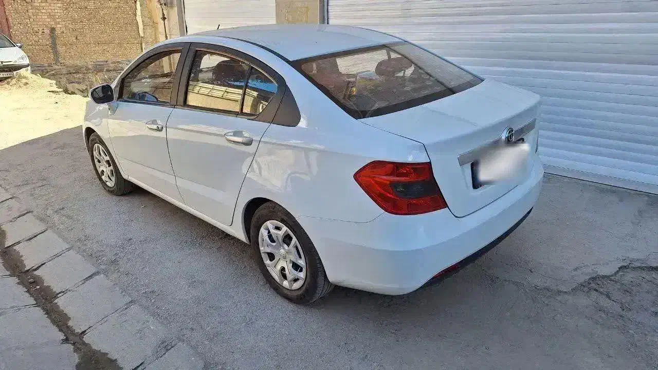 برلیانس ۲۳۰ استثنایی|خودرو سواری و وانت|بروجرد, |دیوار