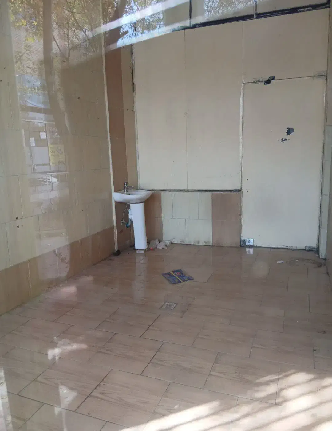 اجاره مغازه|اجارهٔ مغازه و غرفه|فولادشهر, B6|دیوار