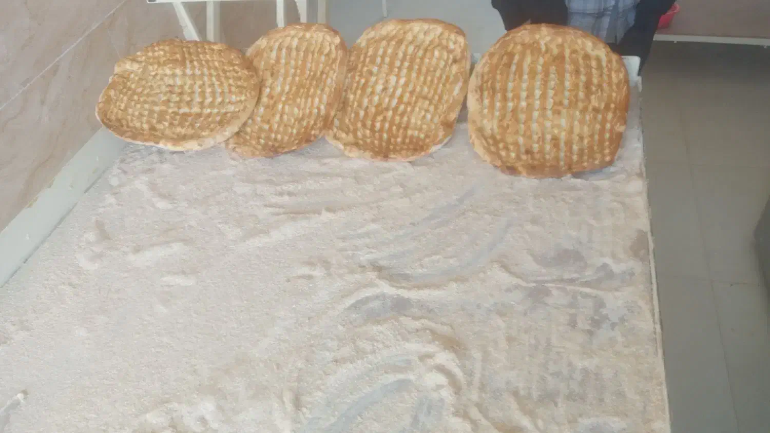 مغازه نانوایی بربری و نان روغنی|اجارهٔ مغازه و غرفه|شاهدشهر, |دیوار