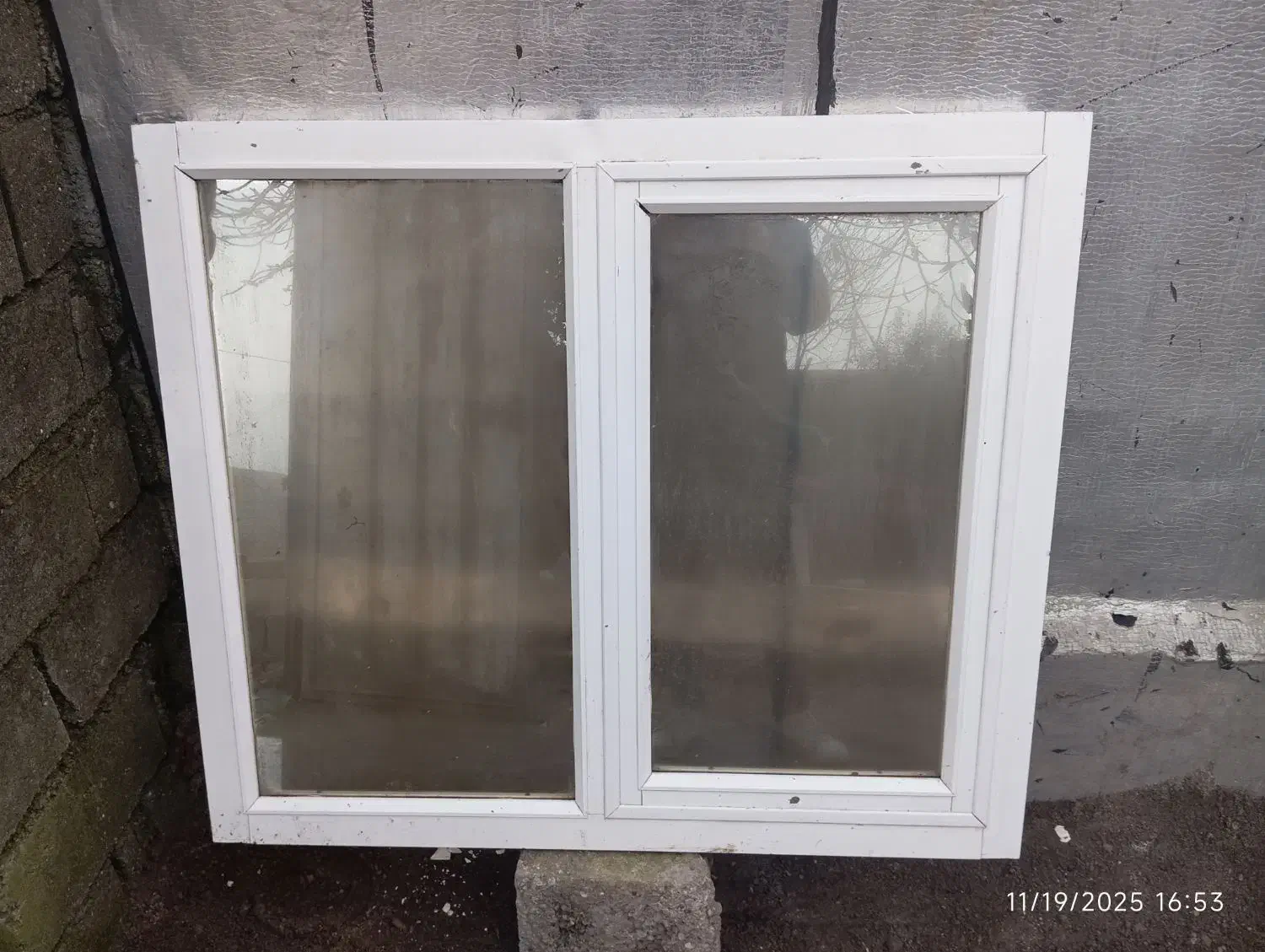 پنجره آلومینیومی در حد نو 100*115|مصالح و تجهیزات ساختمان|آستارا, |دیوار