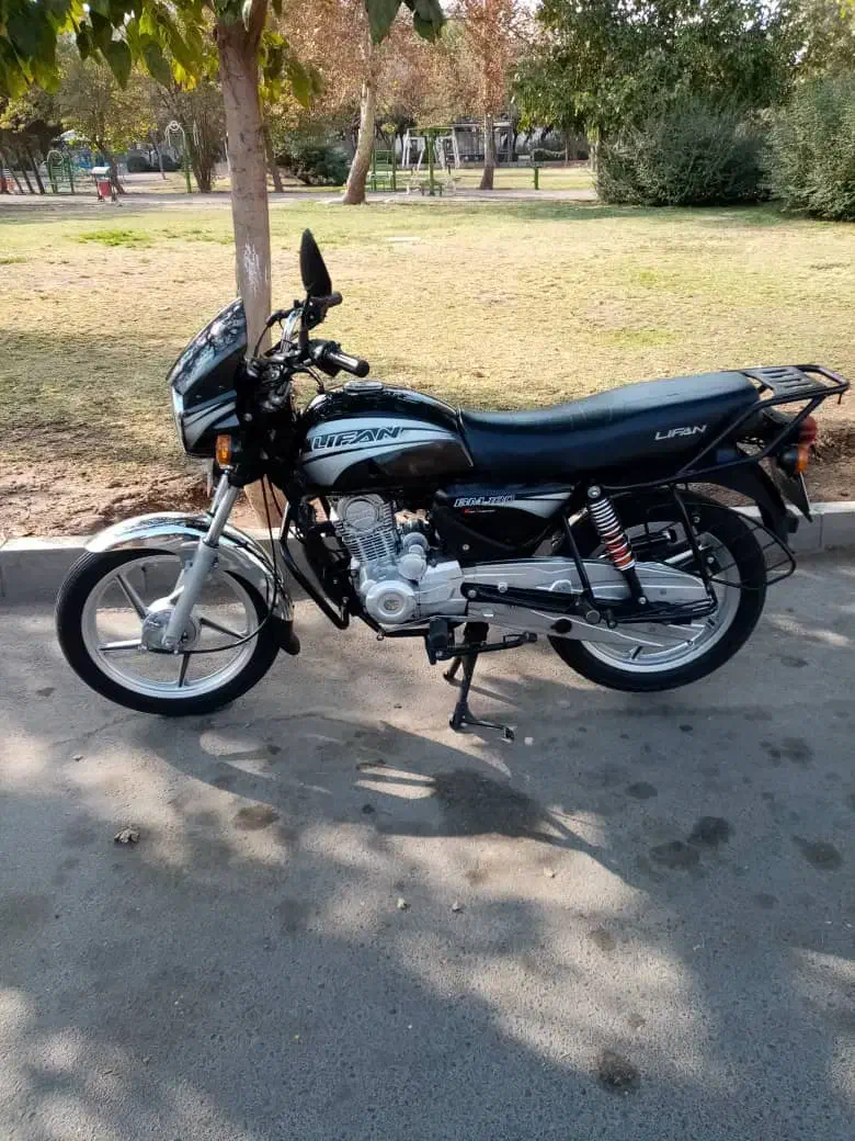 موتور لیفان 180طرح باکسر|موتورسیکلت|تهران, صاحب الزمان|دیوار
