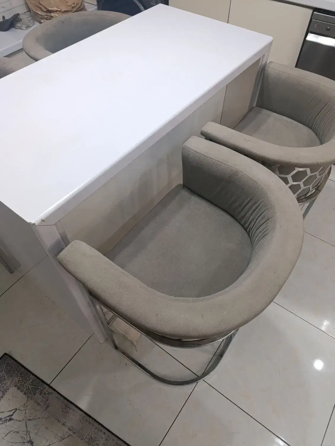 ۴ عدد صندلی اپن زنبوری طوسی و جزیره ام‌ دی اف|میز و صندلی غذاخوری|تهران, مشیریه|دیوار