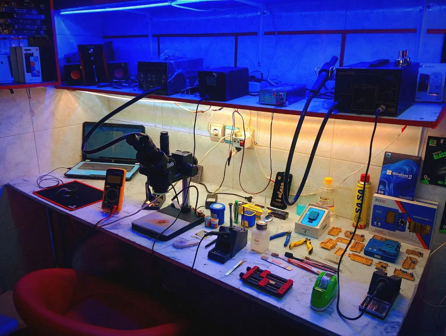 تعمیرات موبایل آیفون.                  (فوق تخصصی)|خدمات رایانهای و موبایل|تربتحیدریه, فردوسی جنوبی|دیوار