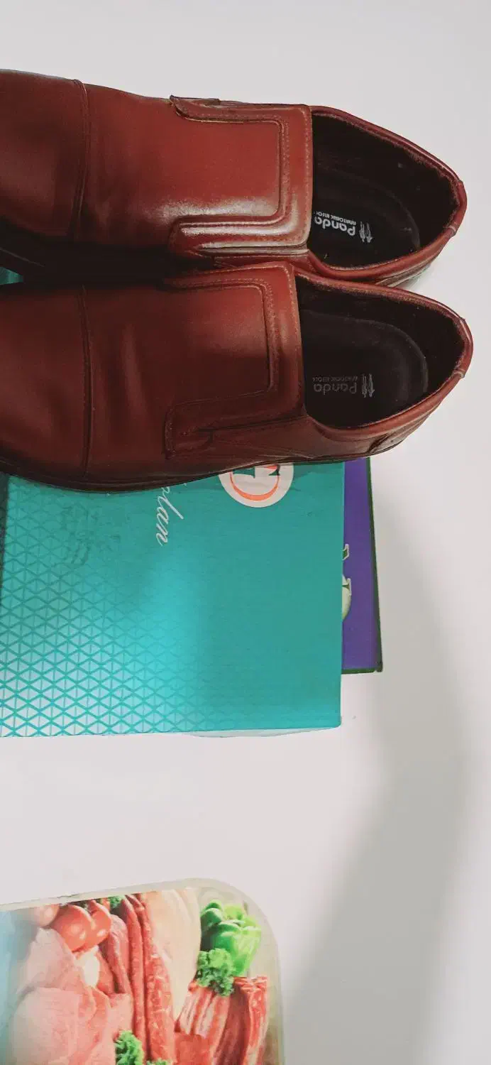 کفش چرم‌سایز 44نو هست|کیف، کفش، کمربند|باوی, |دیوار