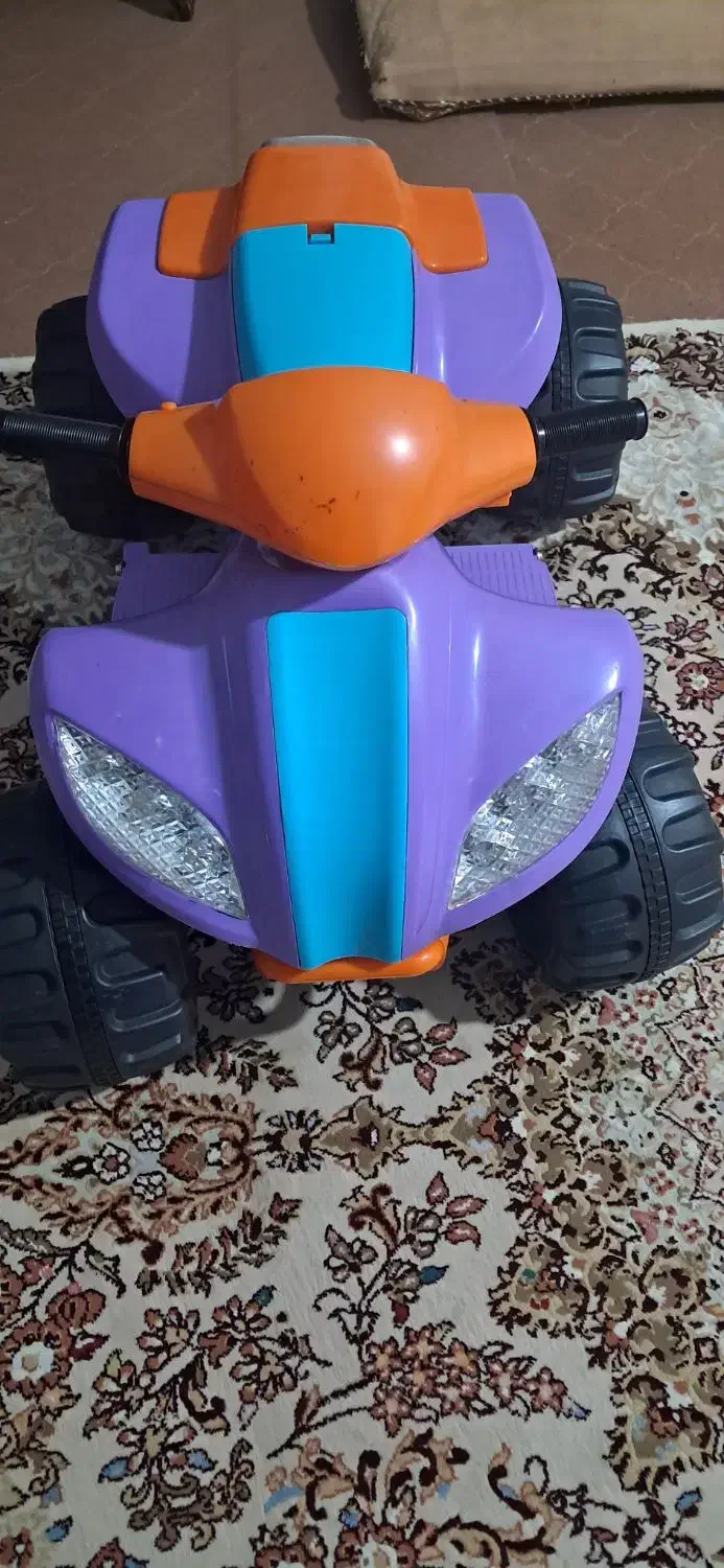 اسباب بازی|اسباب‌بازی بچه|خوی, |دیوار