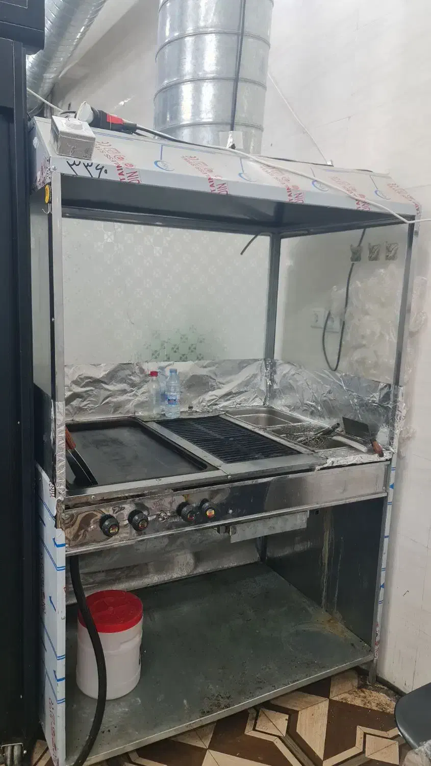 فروش وسایل ساندویچی یا واگذاری مغازه|کافیشاپ و رستوران|میبد, |دیوار