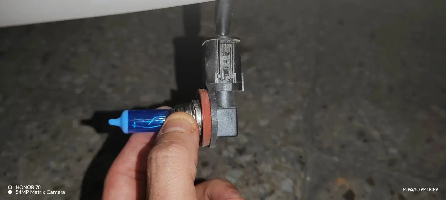 لامپ پایهh11|قطعات یدکی و لوازم جانبی|فولادشهر, B7|دیوار