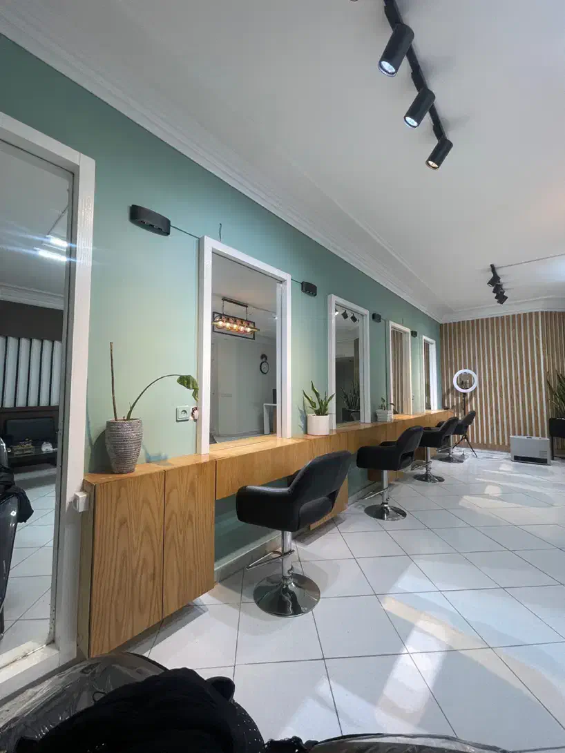 اجاره لاین زیبایی|خدمات آرایشگری و زیبایی|مشهد, هنرستان|دیوار