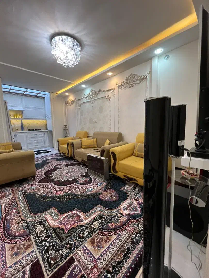 *سوئیت آپارتمان سیدرضی نزدیک به حاشیه معلم*|اجارهٔ کوتاه‌مدت آپارتمان و سوئیت|مشهد, سید رضی|دیوار