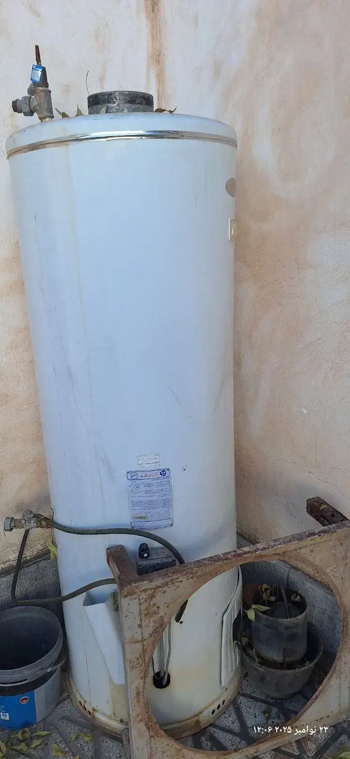 ابگرمکن مخزن دار|آبگرمکن، پکیج، شوفاژ|شاهرود, |دیوار