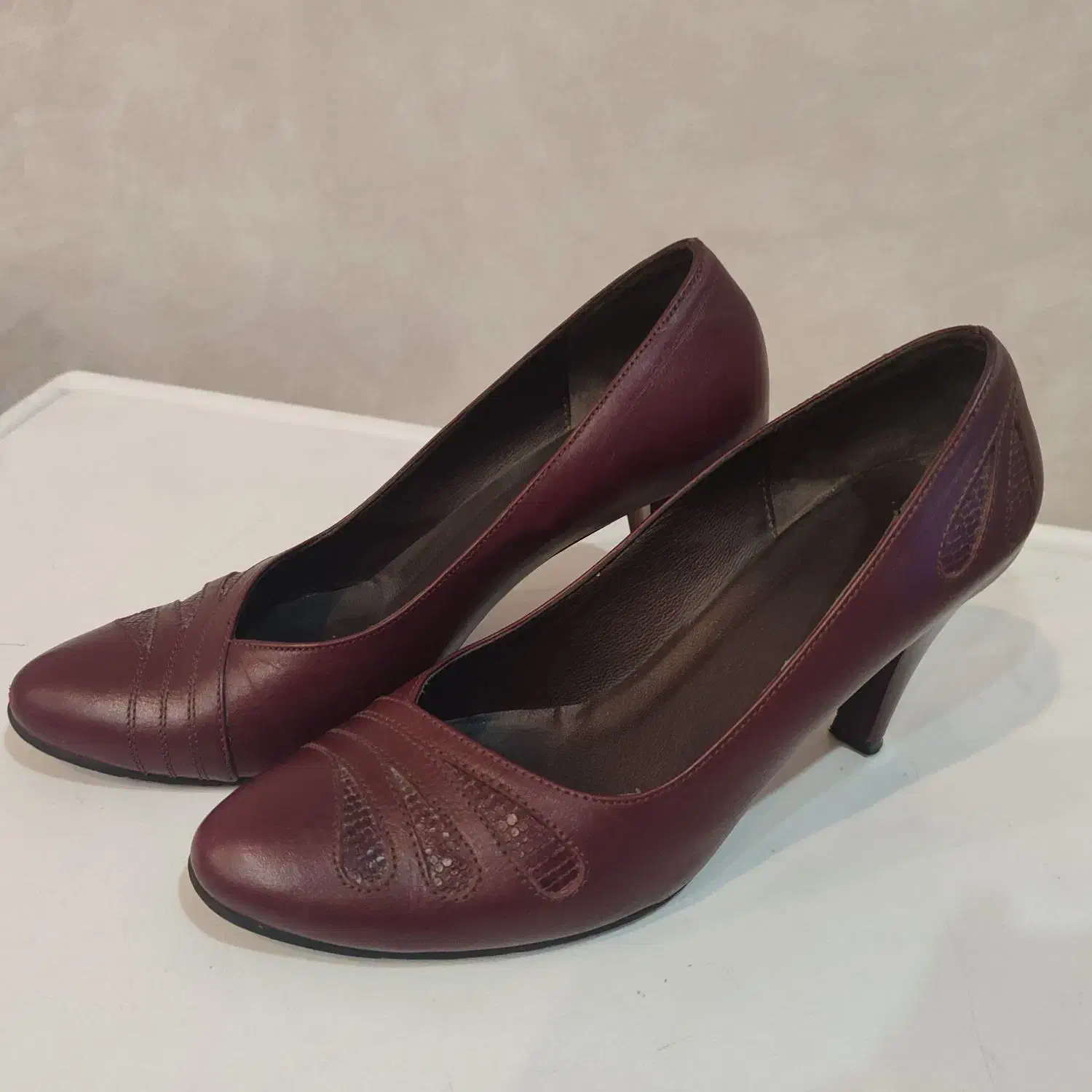 کفش چرم ونوس|کیف، کفش، کمربند|مشهد, حسابی جنوبی (شهرک غرب)|دیوار