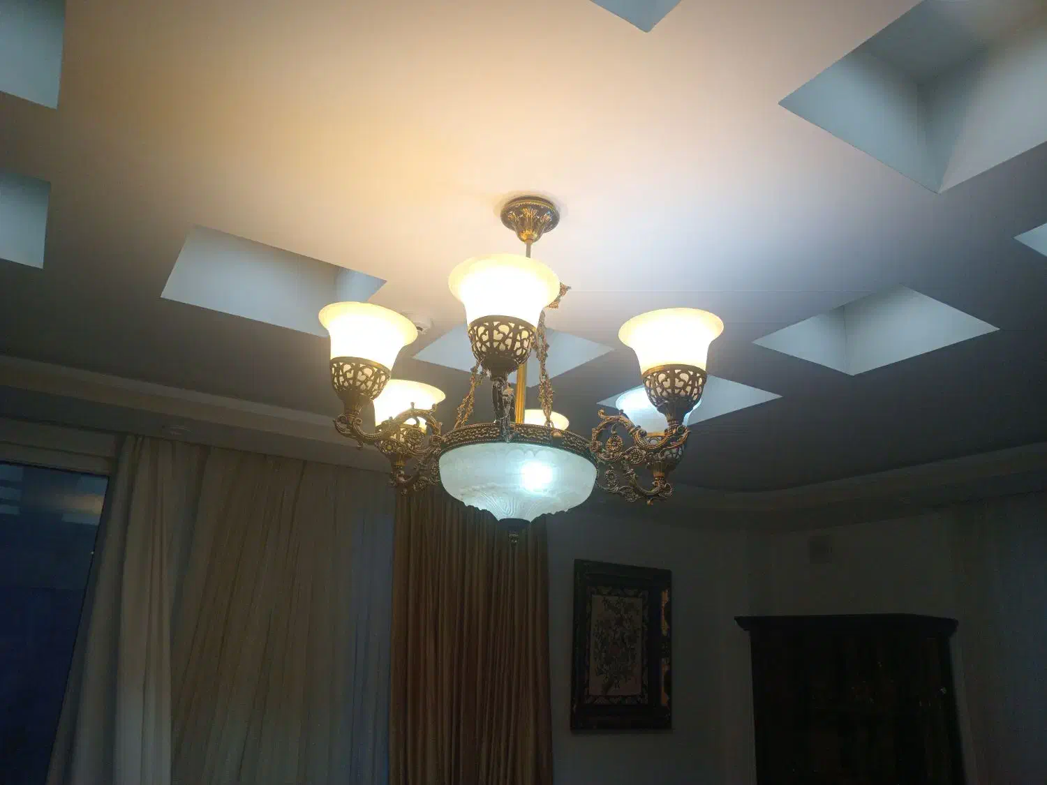 لوستر کلاسیک برنز|لوستر و چراغ آویز|سنندج, |دیوار