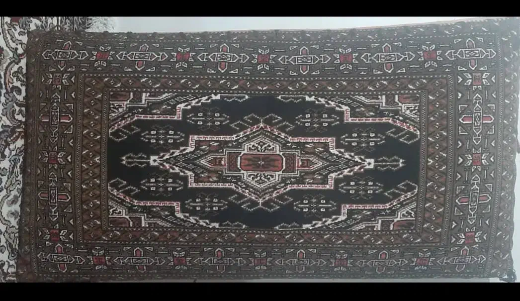 پشتی|پشتی|اسلامشهر, زرافشان|دیوار