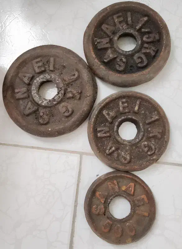 دمبل و راکت بدمینتون|تجهیزات ورزشی|کرج, مهرویلا جنوبی|دیوار