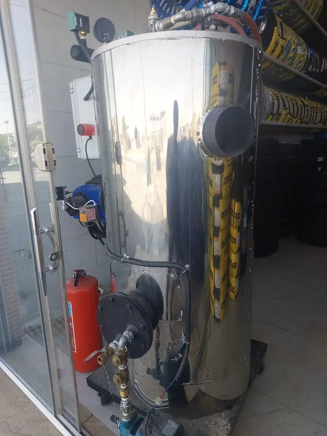 دستگاه بخار دائمی جهت موتور شویی و صفر شویی|ماشینآلات صنعتی|اصفهان, براآن شمالی|دیوار