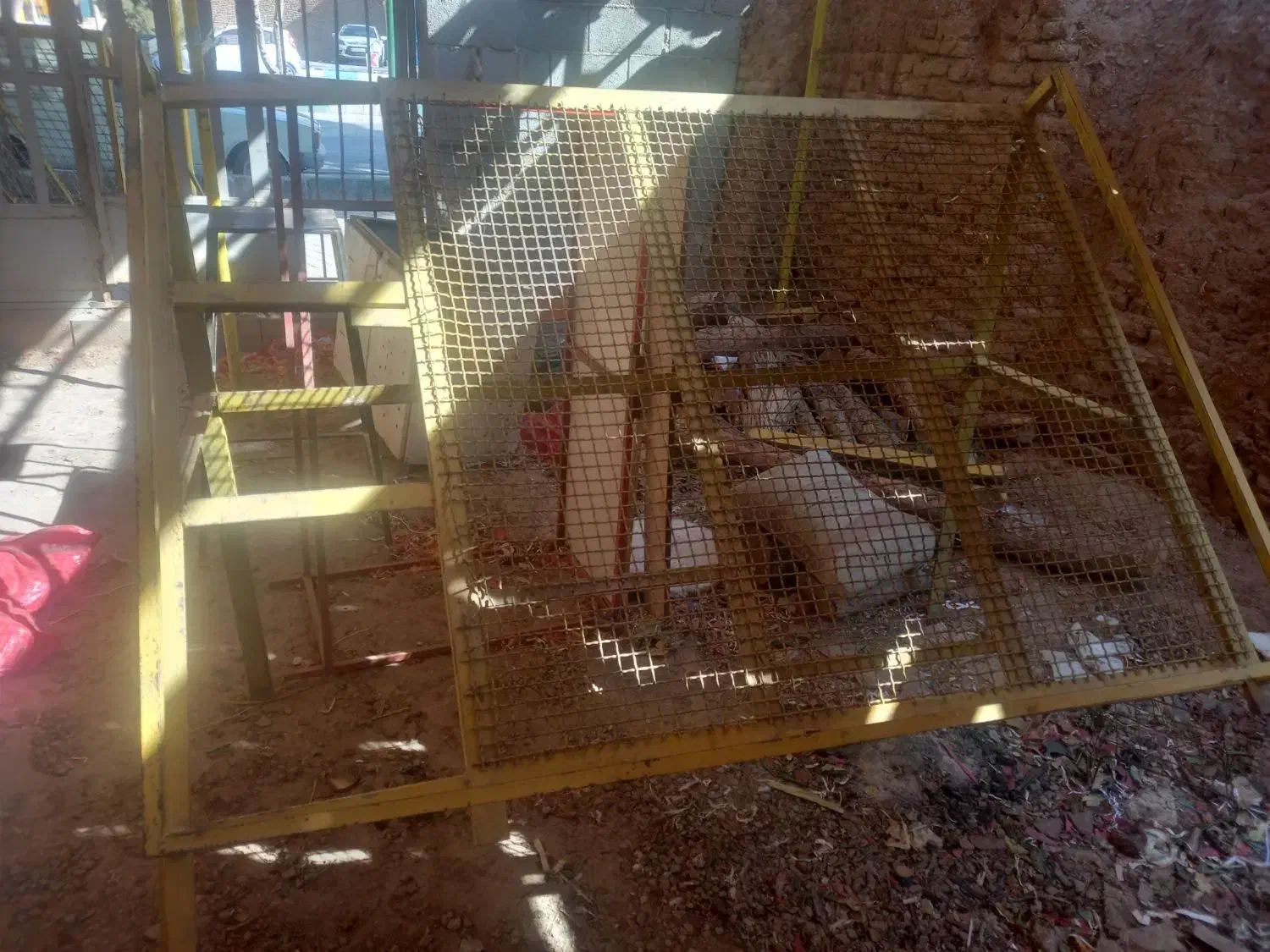 میز آهنی|فروشگاه و مغازه|ابریشم, |دیوار