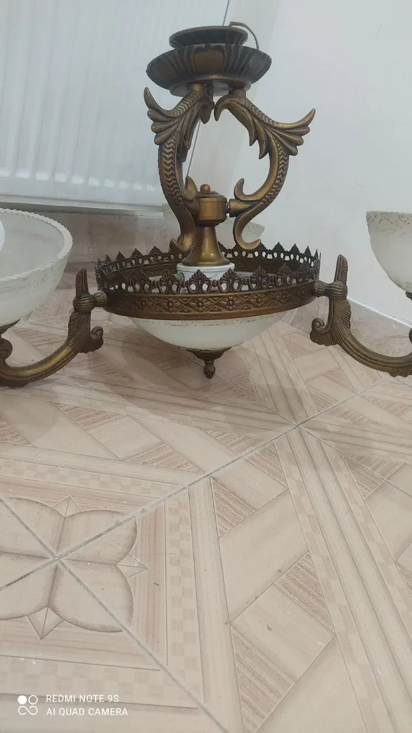 یک جفت لوستر سه شاخه باهم 3 تومن|لوستر و چراغ آویز|تهران, خانی آباد نو جنوبی|دیوار