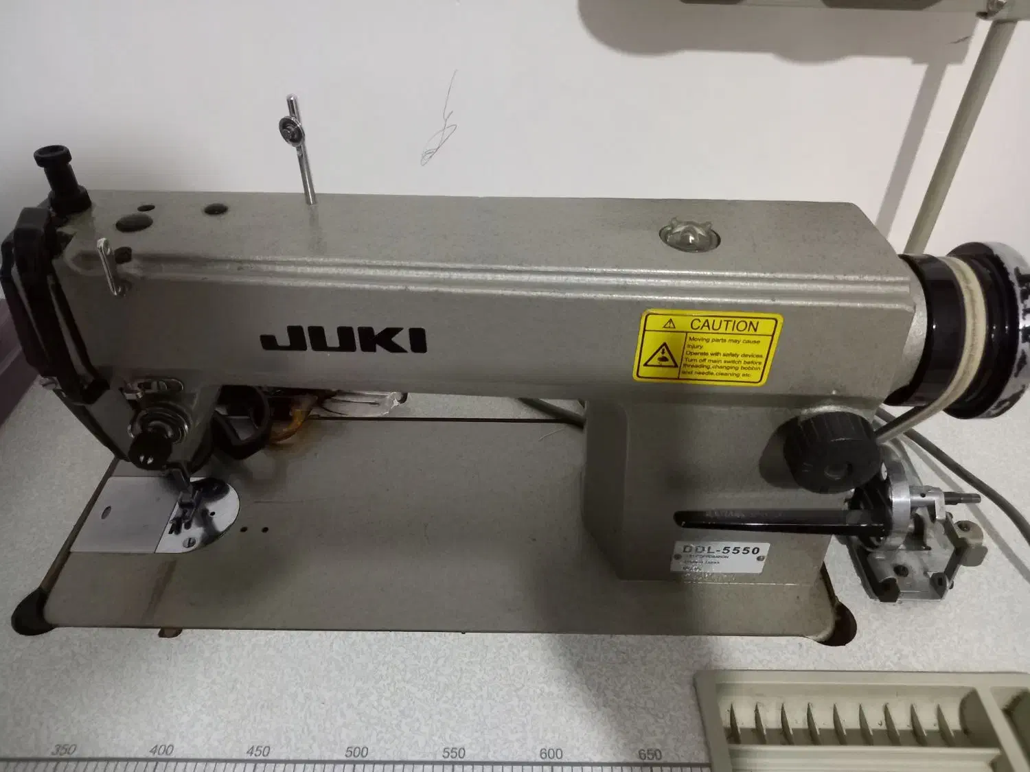 چرخ اصل|چرخ خیاطی و ریسندگی|زرنه, |دیوار