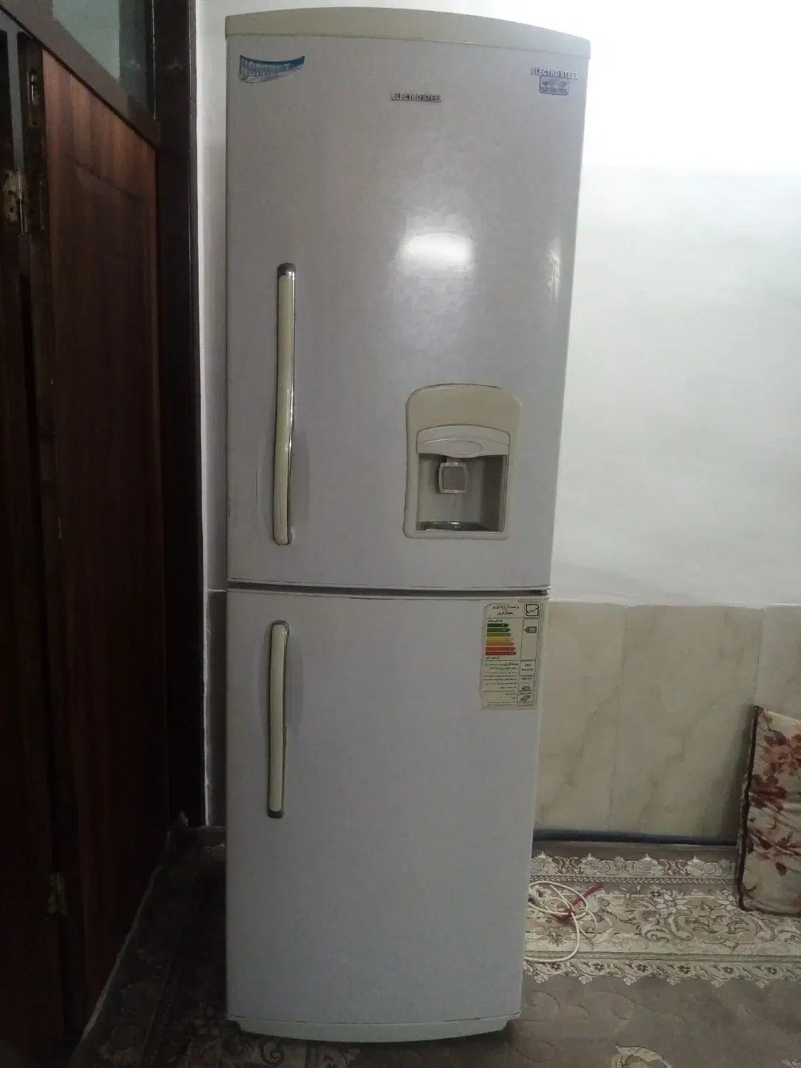 یخچال|یخچال و فریزر|مشهد, نیزه|دیوار
