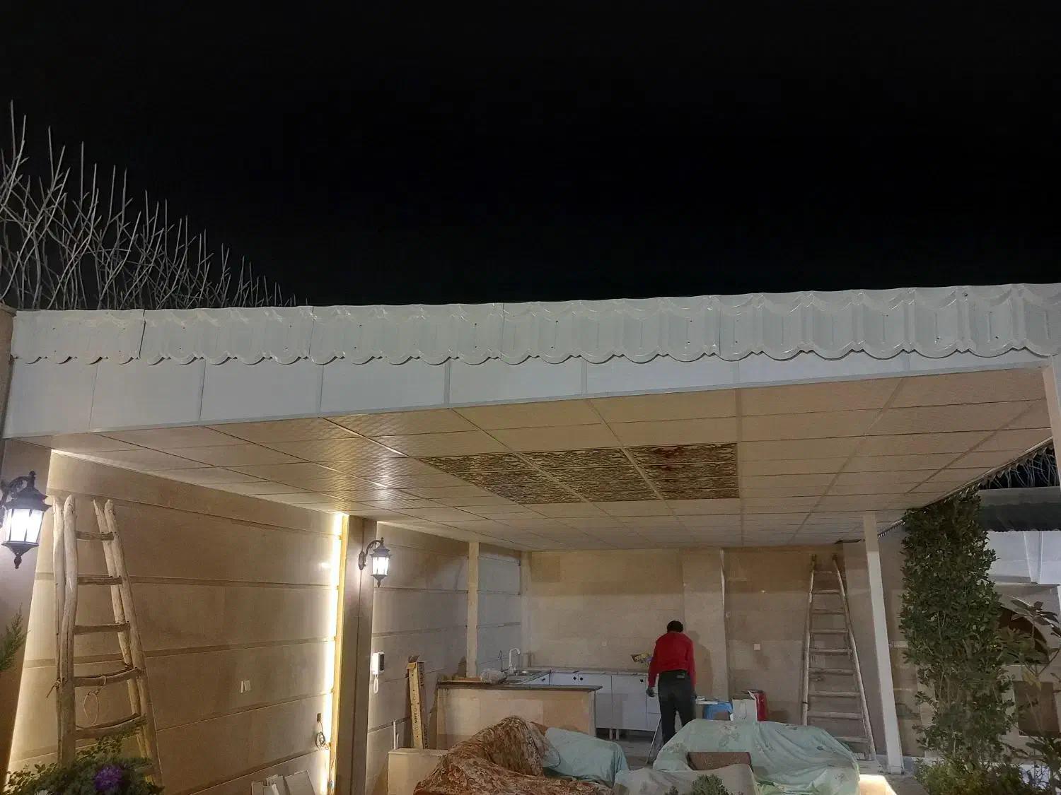 نصاب سقف کاذب تایل ۶۰در۶۰ و پی وی سی|خدمات پیشه و مهارت|مشهد, جاهد شهر|دیوار