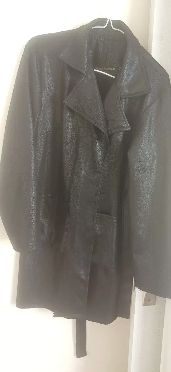 در حد نوع|لباس|قلقل رود, |دیوار