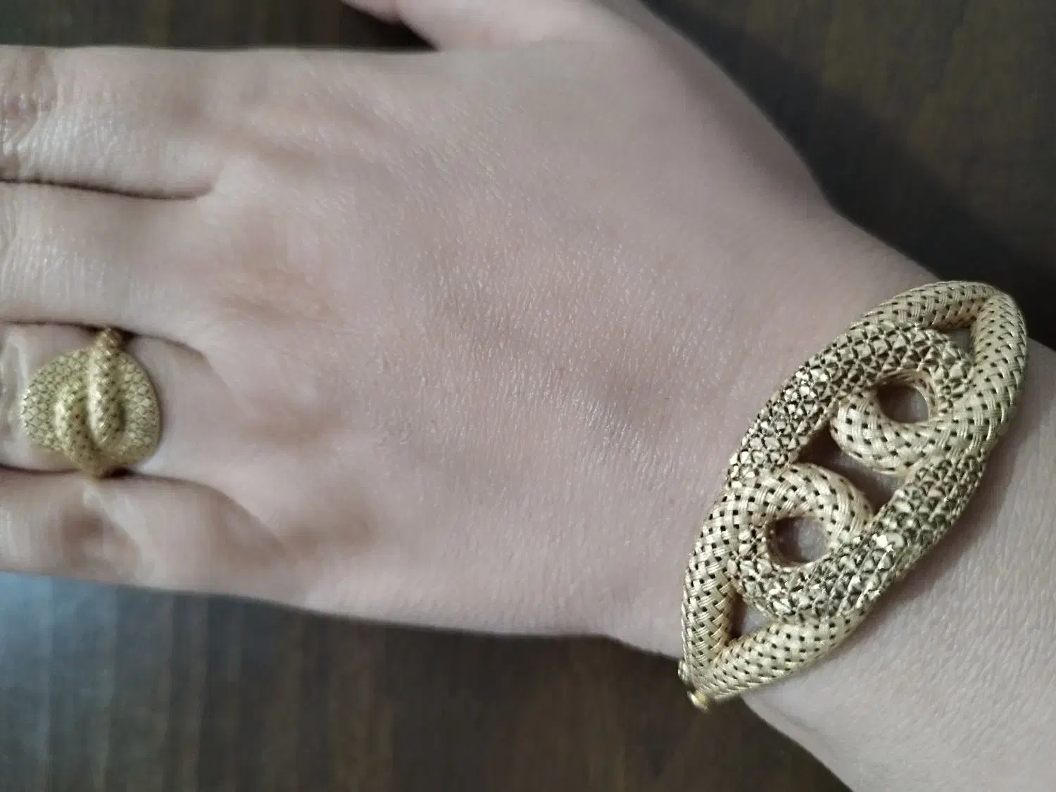 مقداری طلا با وزنهای مختلف|جواهرات|سیرجان, |دیوار