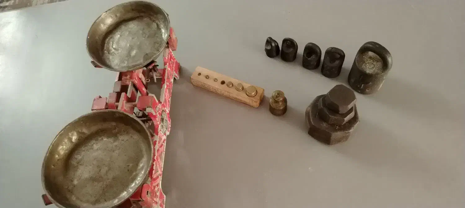 ترازو چراغ سه فتیله زیرسیگاری برنج کلکسیون|کلکسیون و سرگرمی|اصفهان, پرتمان|دیوار