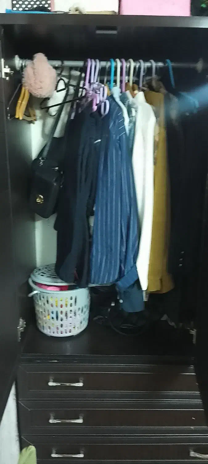 کمد|جاکفشی، کمد، دراور|اسلام‌شهر, شهرک قائمیه|دیوار