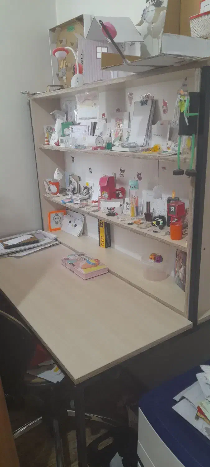 میز تحریر|میز تحریر و کامپیوتر|پردیس, فاز ۴|دیوار