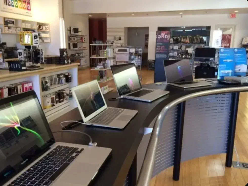 جشنواره زمستانه شهر لپتاپ با قیمت های باور نکردنی|رایانه همراه|تهران, میرداماد|دیوار