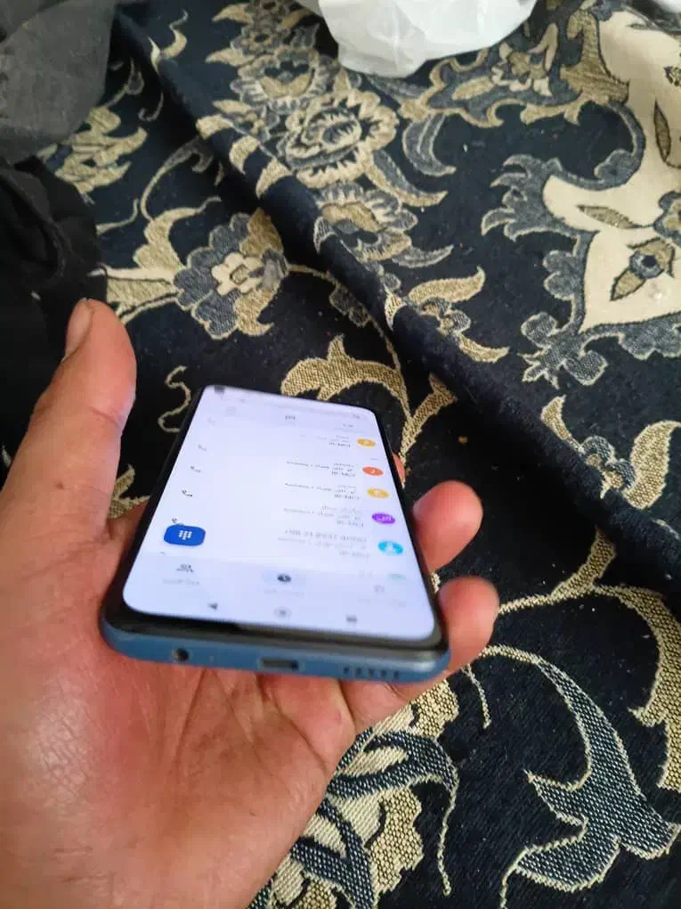 یک عدد گوشی به فروش می‌رسد|موبایل|تهران, خانی آباد نو جنوبی|دیوار