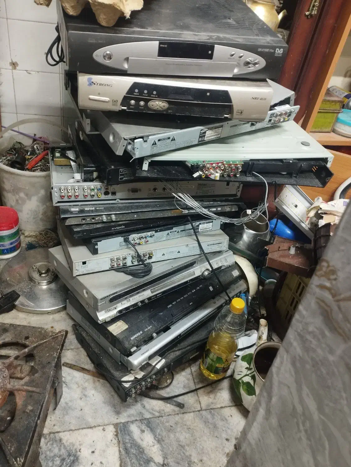 دستگاه سی دی|پخشکننده DVD و ویدیو|مشهد, عامل|دیوار