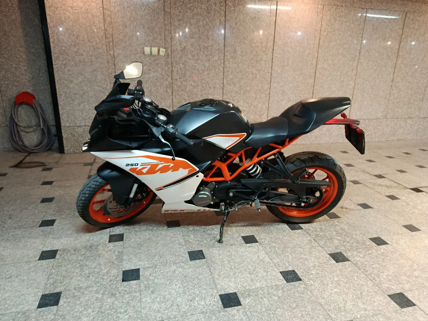 کی تی ام 200RC|موتورسیکلت|تهران, نیروی هوایی (پیروزی)|دیوار