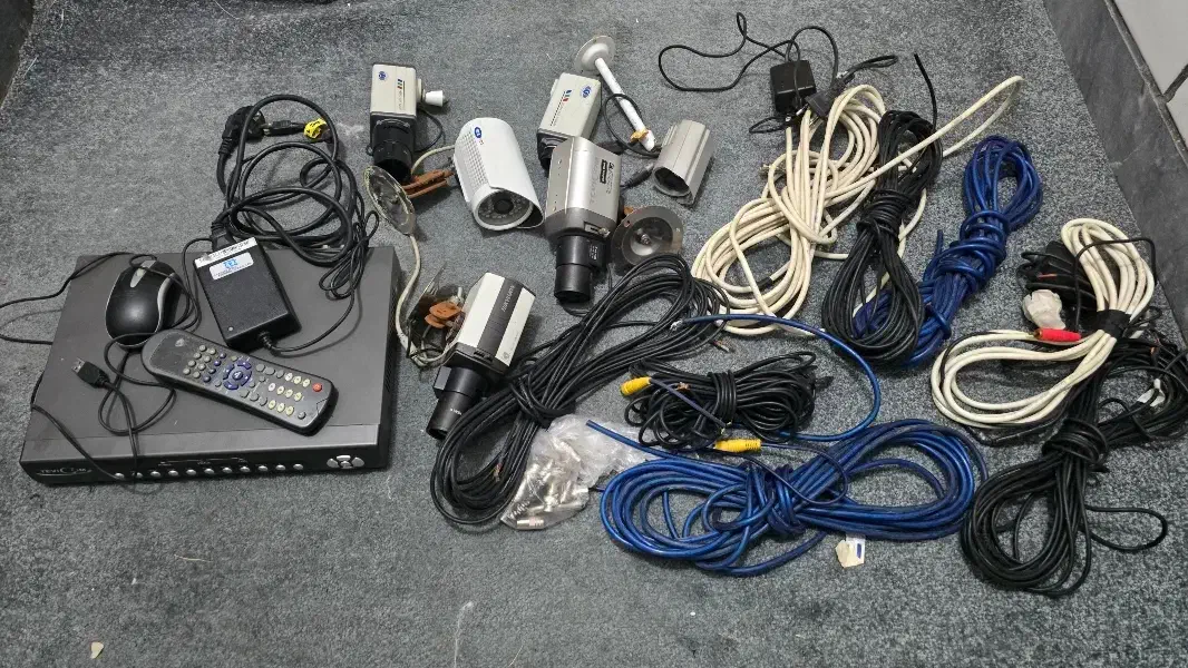 دوربین آنالوگ|دوربین مداربسته|کازرون, |دیوار