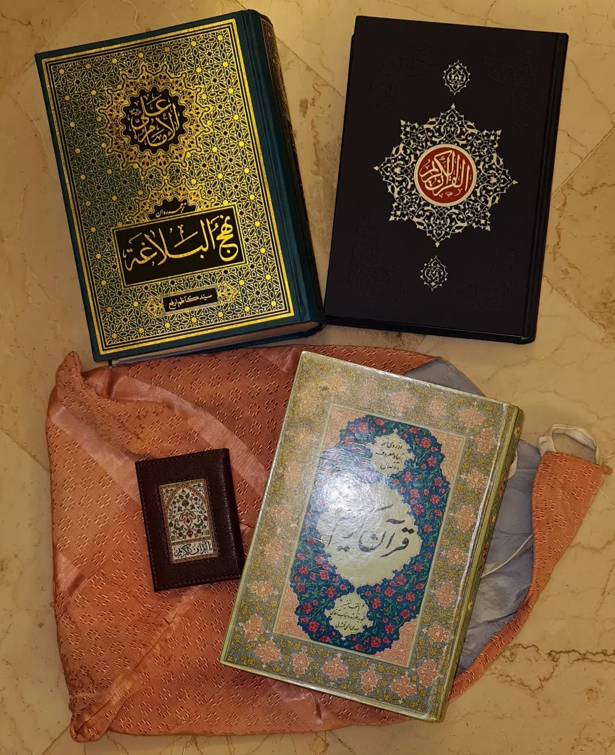 قرآن، نهج البلاغه، کتب مذهبی و دینی|کتاب و مجله مذهبی|تهران, سید خندان (جلفا)|دیوار