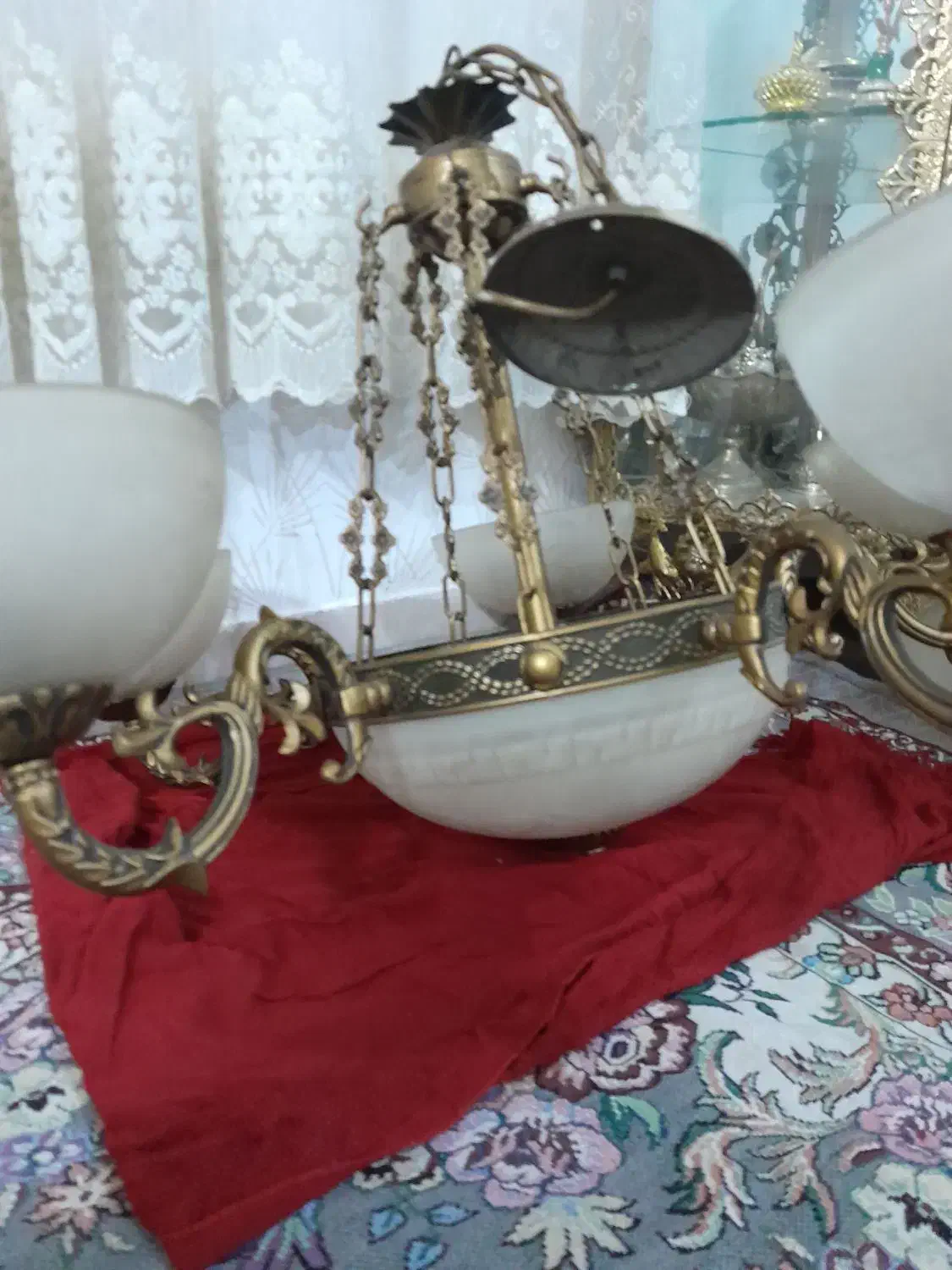 یک جفت لوستر ۴شاخه|لوستر و چراغ آویز|نسیم‌شهر, |دیوار